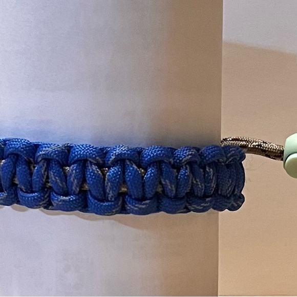 Paracord bracelet - Picture 4 of 7